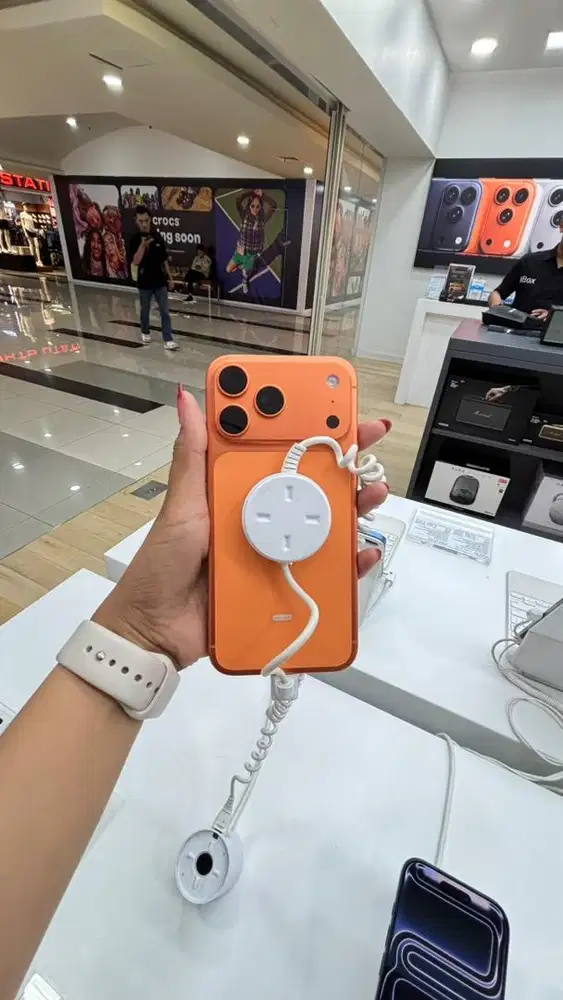 Promo credit iphone 17 pro max 256gn orange bunga 0% gratis 2x cicilan