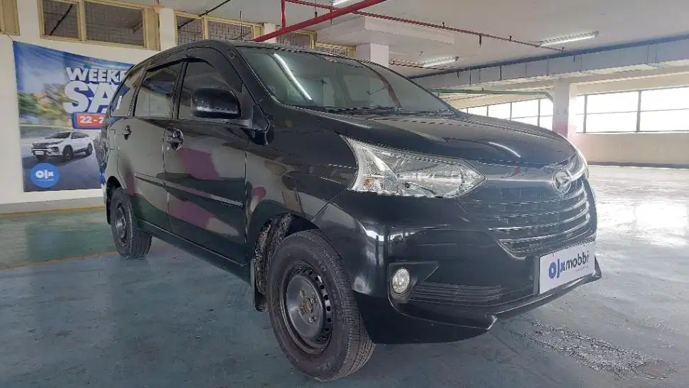 LOW DP Daihatsu Xenia 1.3 R Bensin-AT 2016 KIM