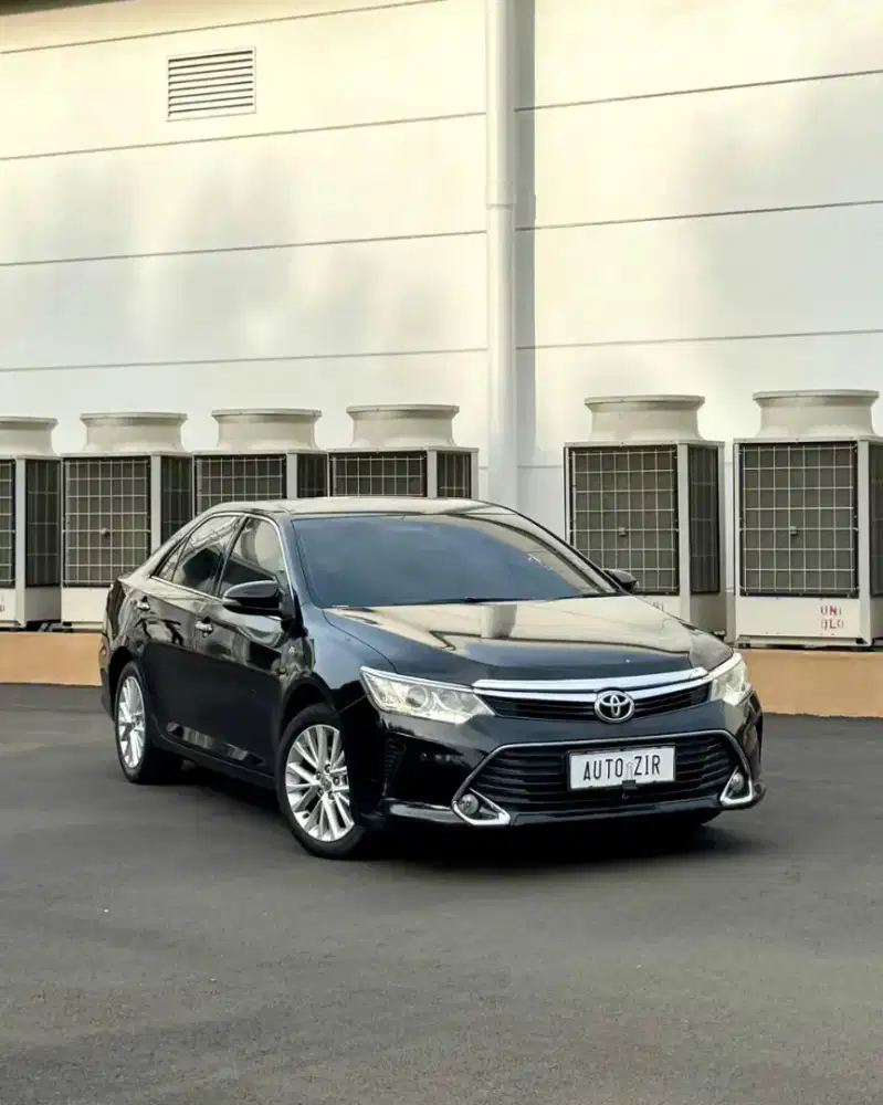 Toyota Camry V 2.5 AT 2017
