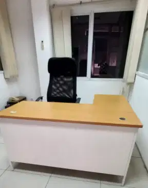 Jual Meja Kantor Sudut & Kursinya second