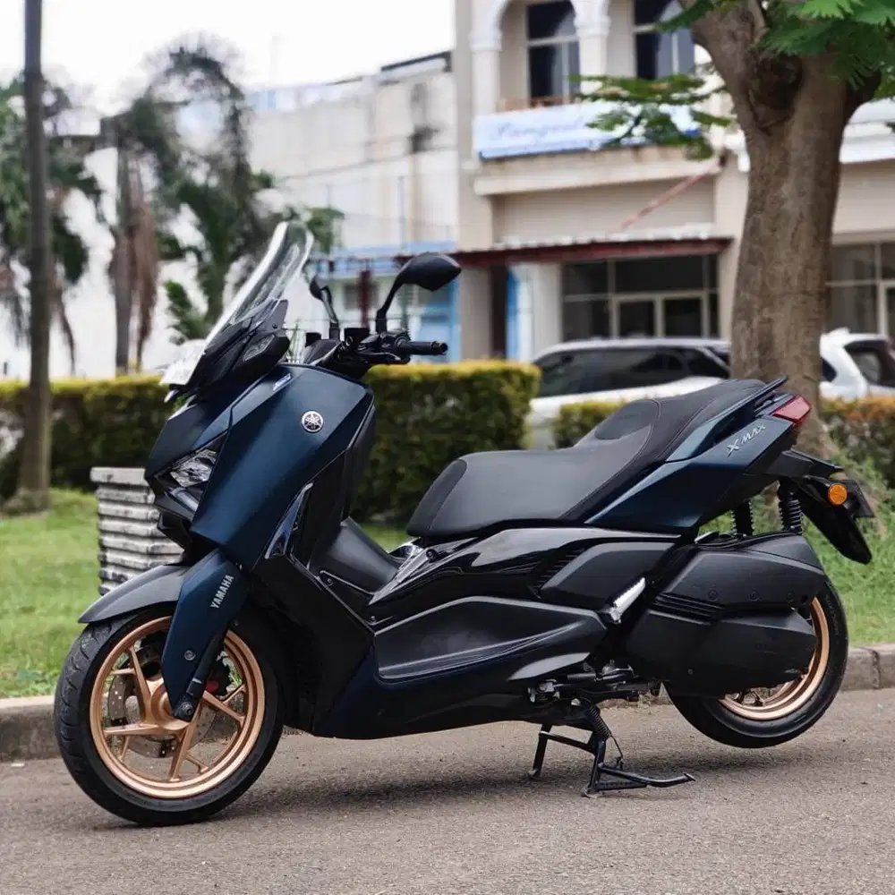 YAMAHA NEW XMAX 250 ABS CONNECTED HIJAU 2023 KM LOW PAJAK HIDUP GRESS