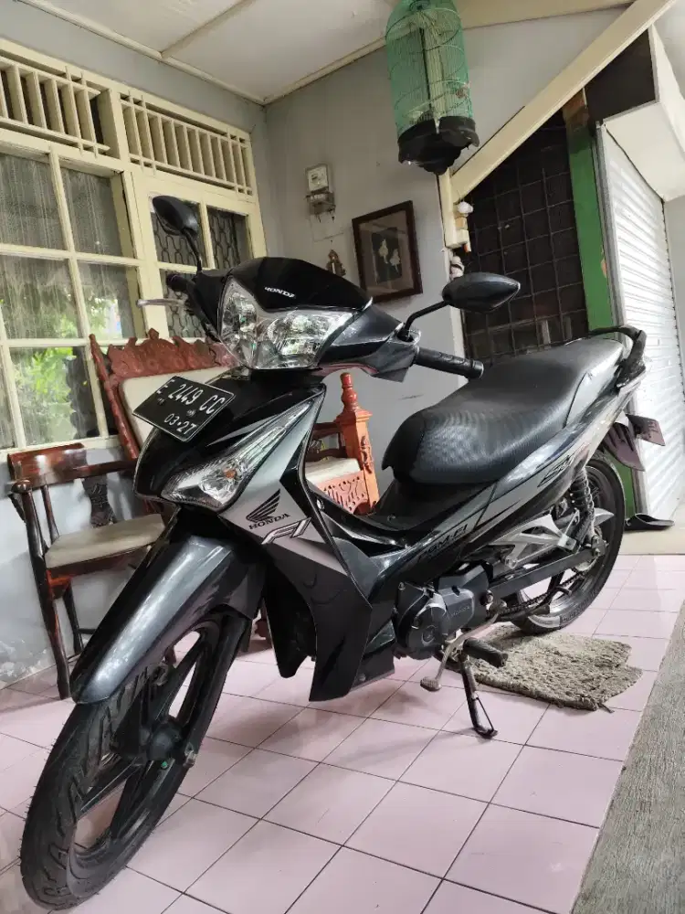 SUPRA X HELM IN 2012 GOOD CONDITION