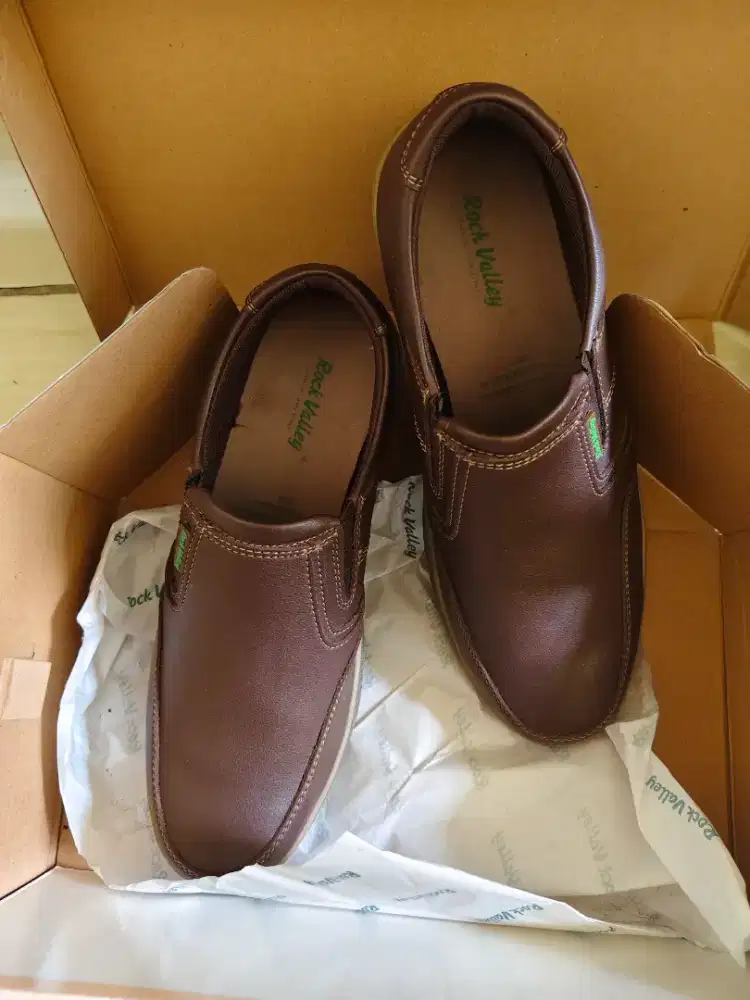 Preloved Sepatu Rock Valley
