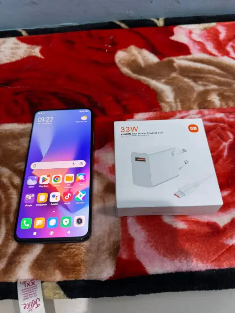 XIAOMI POCO F2 PRO 6/128 MULUS SPESIAL ISTIMEWA
