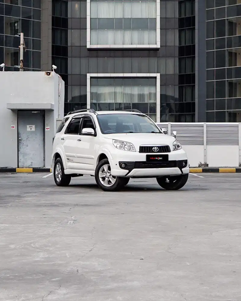 TOYOTA RUSH 1.5 S TRD Sportivo AT 2014