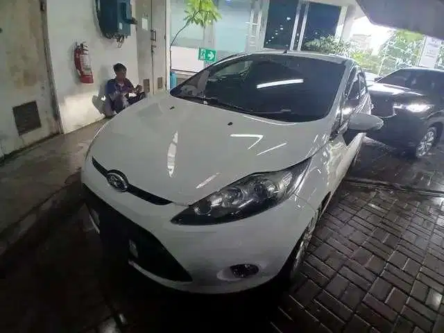 LOW DP Ford Fiesta 1.4 Trend Bensin-AT 2012 8FG