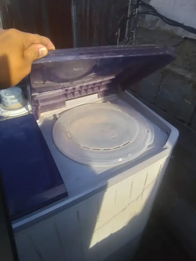 Dijual mesin cuci panasonic 10 kg 2 tabung