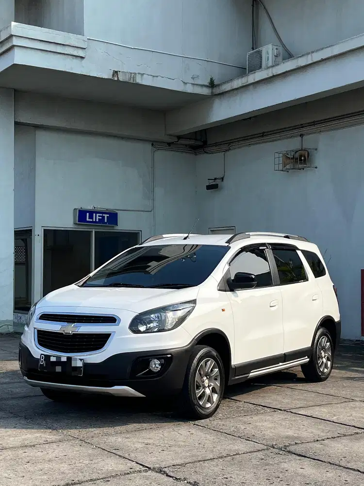 KM 70 RIBUAN RECORD! CHEVROLET SPIN 1.3 LTZ MATIC BENSIN NIK 2015