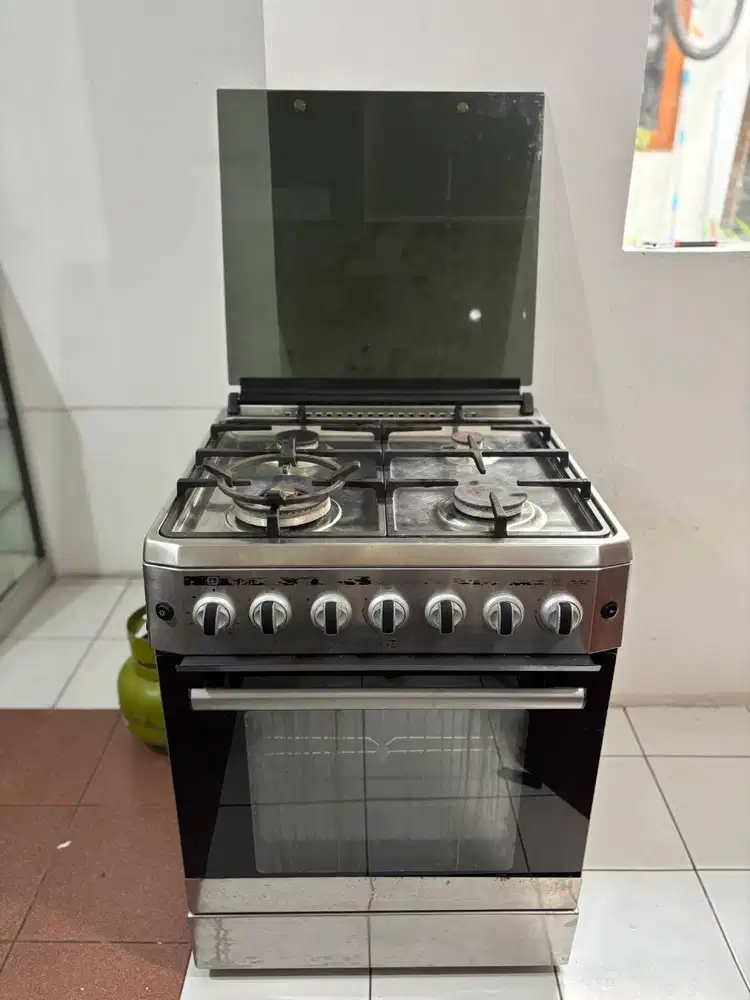 Kompor Gas Freestanding TEKA (merek Jerman) 4 Tungku+Oven BISA NEGO
