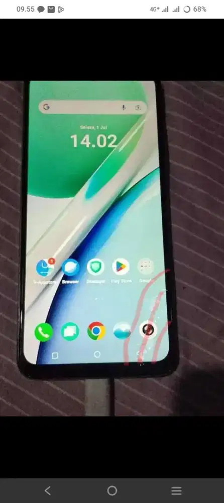 Vivo Y 18  ram 4+4 64 minus tc retak fungsi normal