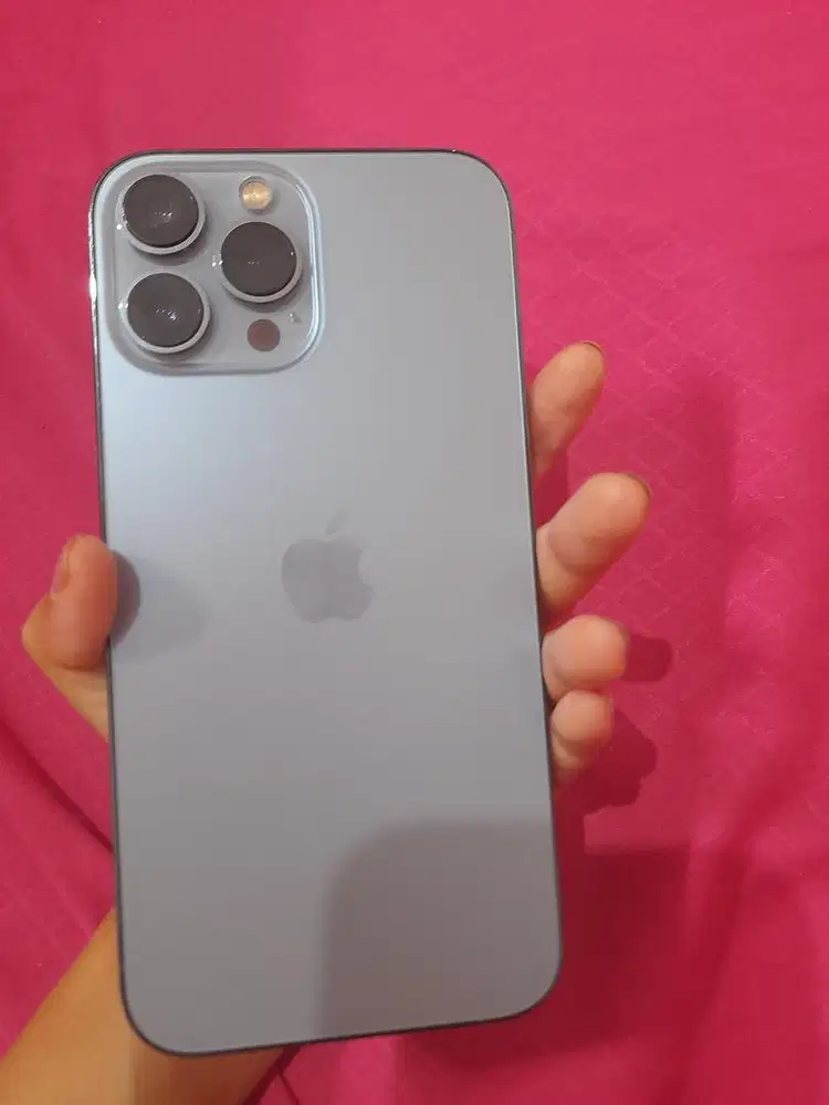 IPHONE 13 PRO MAX 256GB BEACUKAI SETARA IBOX MULUS EX PEMAKAIAN CEWE