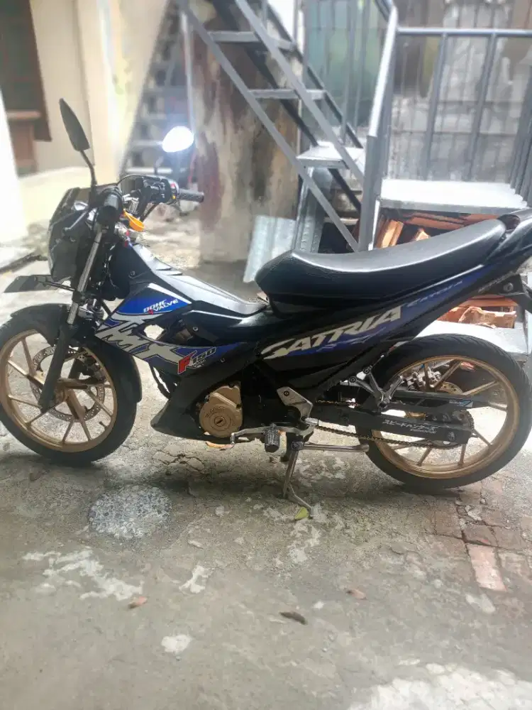 Satria fu 150 sco