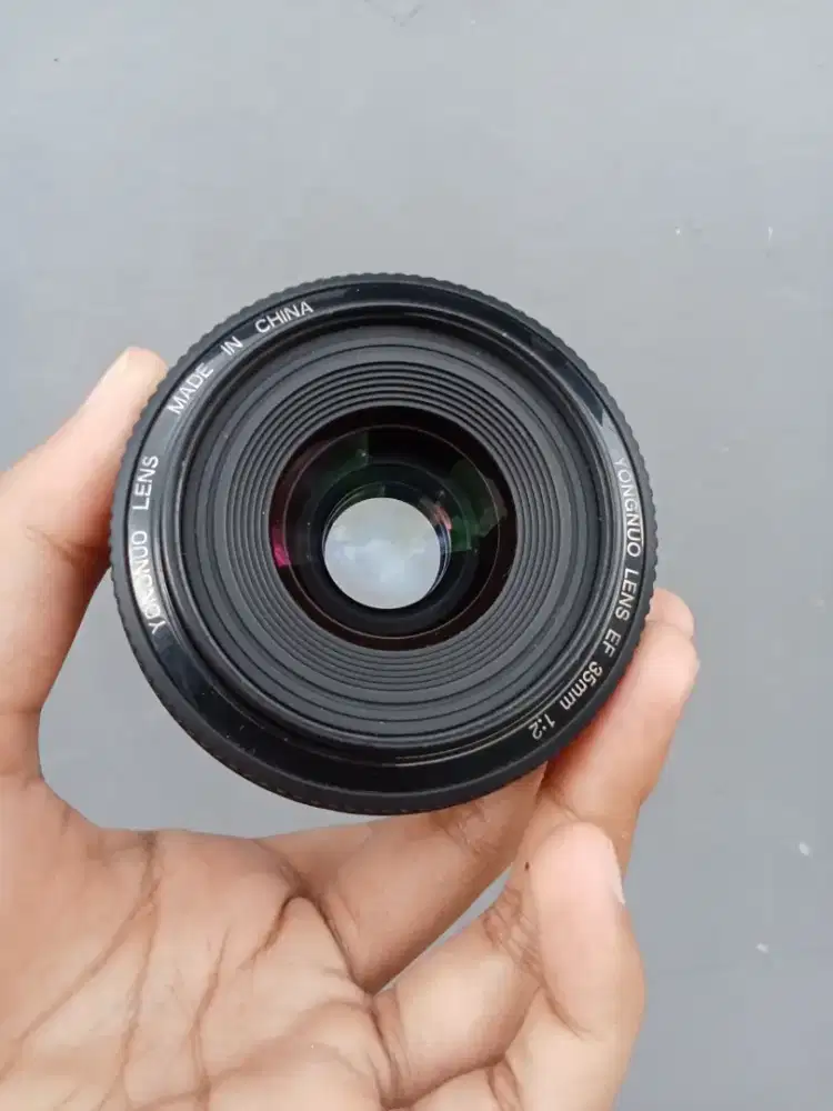 Lensa fix yn 35mm f2.0 for Canon