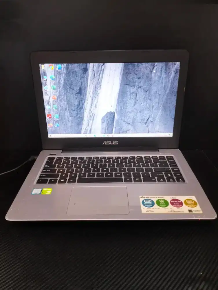 Asus A456UR Core i5-7200U 8/356 GB