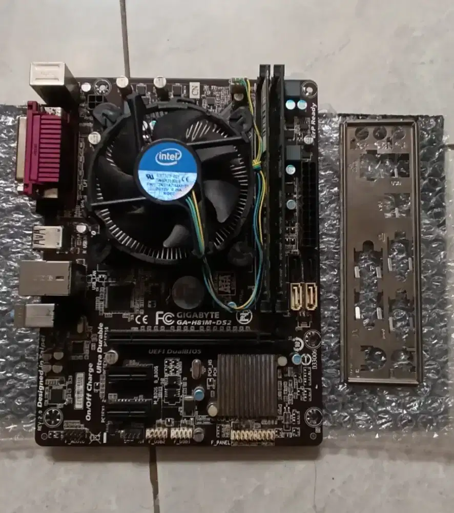 Paketan h81 + i3 gen4 + ram 8gb