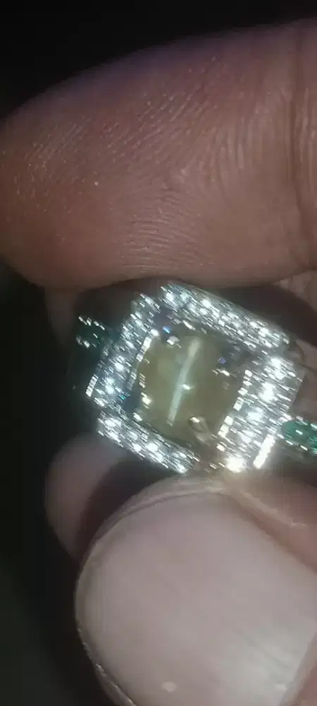 Batu alexandrite chrysoberyl cat eye