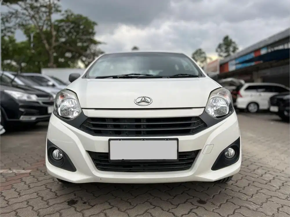 TERMURAH DAIHATSU AYLA 1.0 D+ MT 2019 PUTIH