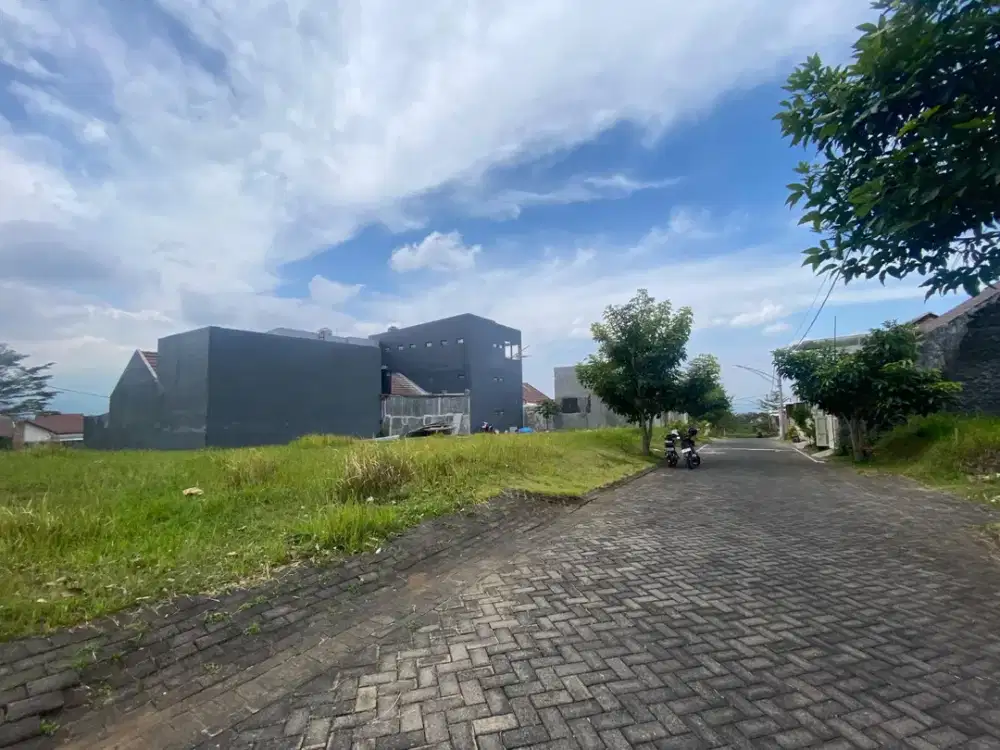 Investasi Sejuk Dekat Kampus! Tanah di Perumahan Asri, Nempel Gerbang Kedokteran UIN, Cocok Rukost.