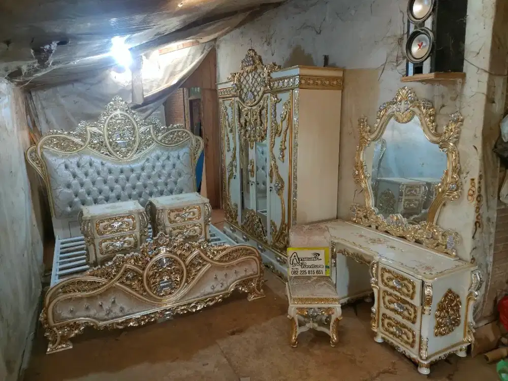 Tempat tidur dipan set kamar ukiran full kayu jati
