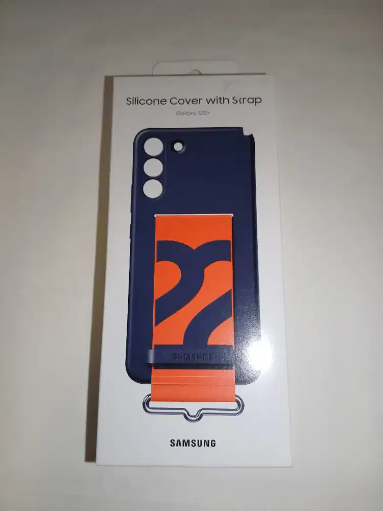 Samsung Silicone Cover with Strap untuk Galaxy S22+ (EF-GS906)