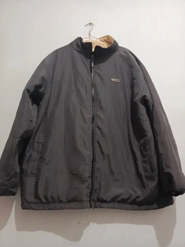 Jaket tebal revesible ELF