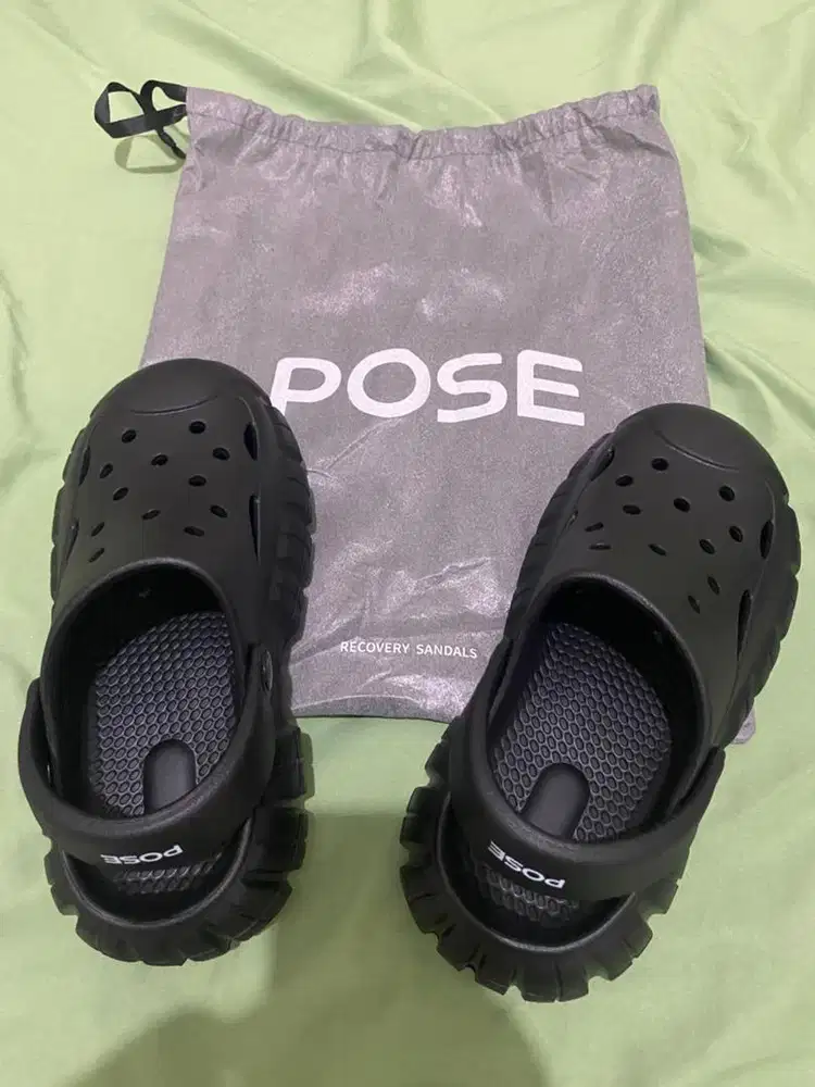 Sandal Pose - Sandal Umroh wanita