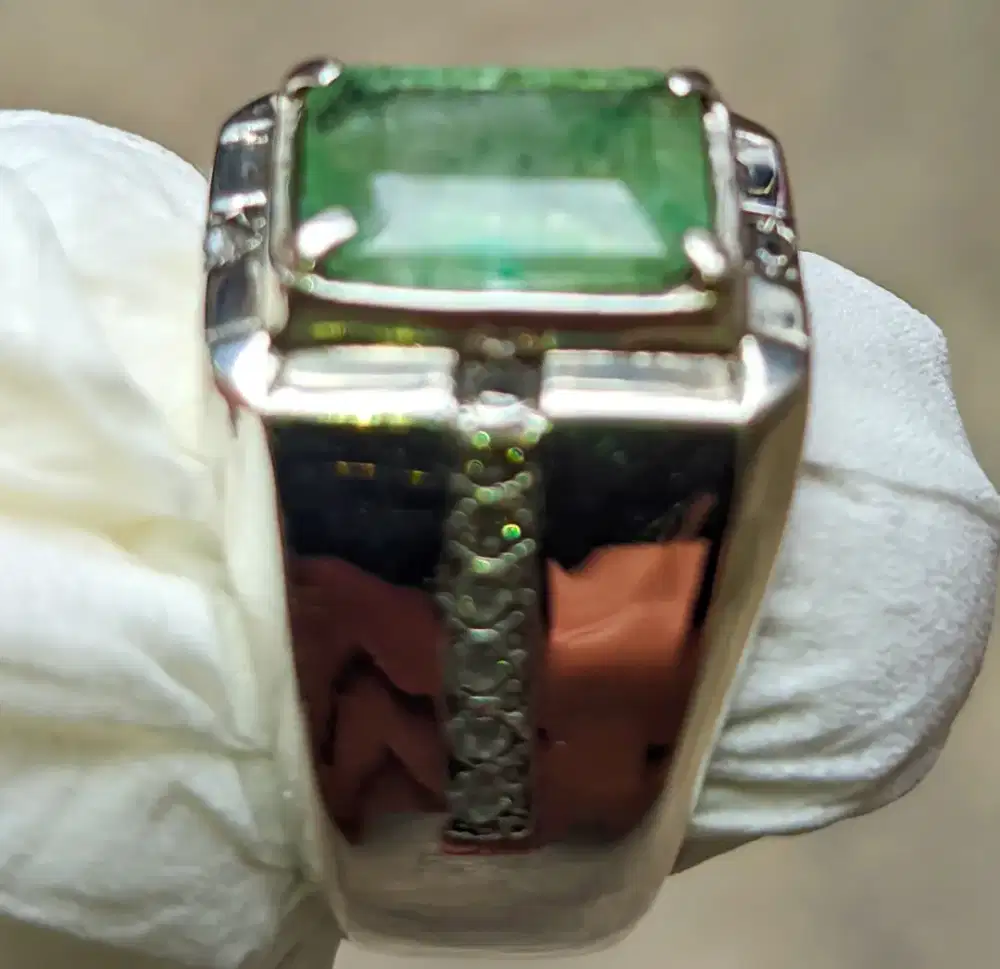cincin zamrud/emerald beryl