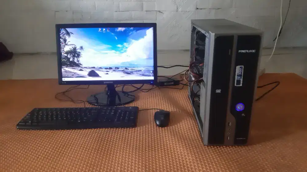 1set pc i5 gen3, vga 2gb, ram 8gb, monitor 19inch bisa roblox, pb
