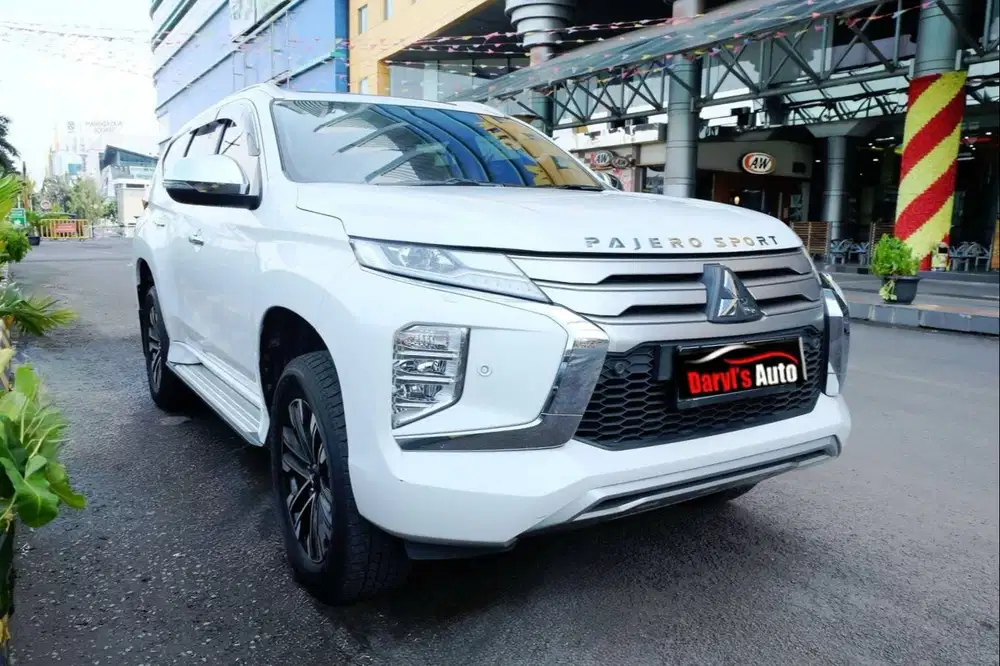 2022 Mitsubishi Pajero Sport Dakar AT Diesel Sunroof TDP 25jt