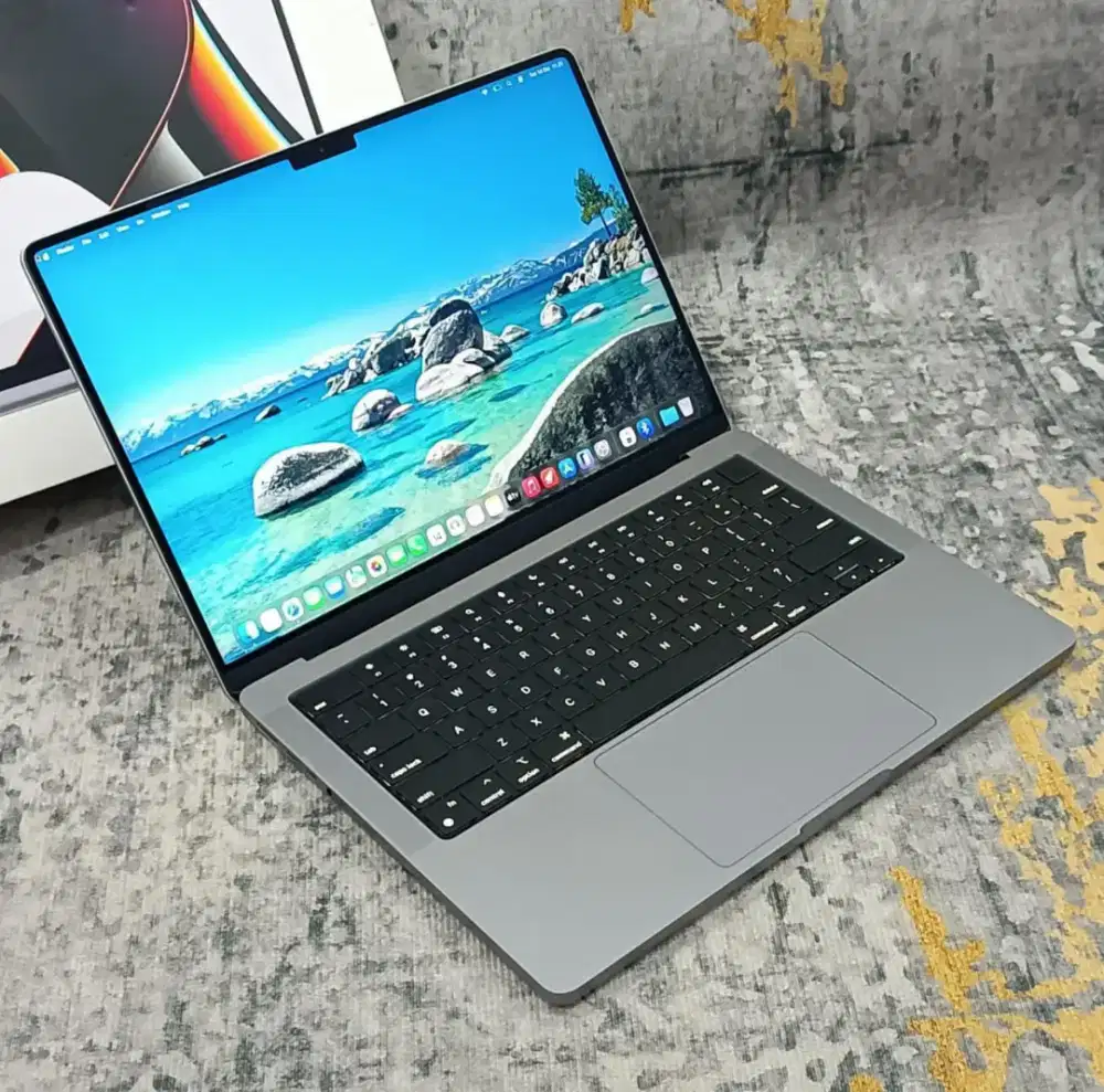 MacBook Pro 14 M1 PRO 2021 32GB 4TB Gray iBox Apple Care ON JULY 2026