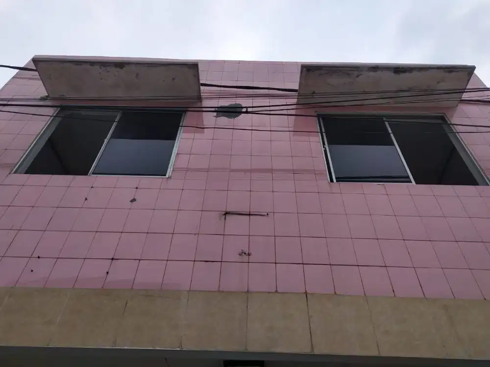 Rumah Strategis di Bekasi Barat Dekat Stasiun Kranji – Siap Huni!