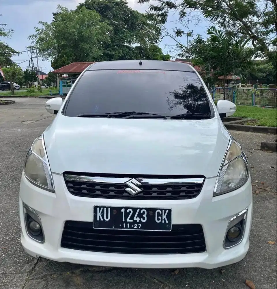 Jual Cepat Ertiga Putih Kesayangan