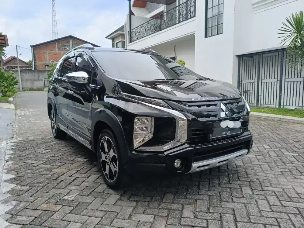 Xpander Cross Premium Package Matic