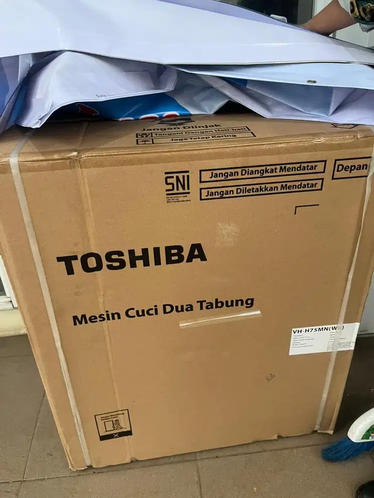 MESIN CUCI TOSHIBA 75 MN / mesin cuci Toshiba 2 tabung 75MN PINK