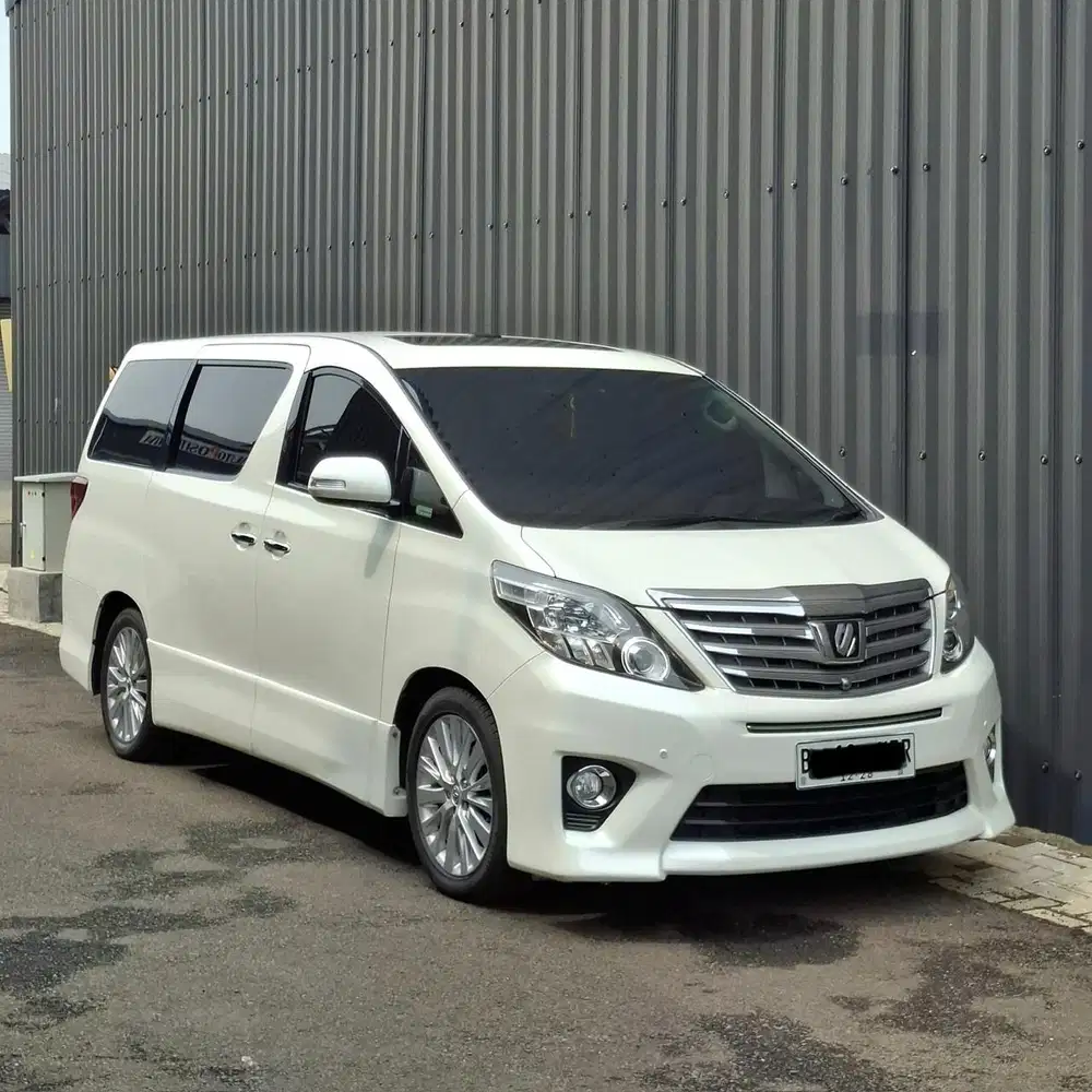 Toyota Alphard SC Premium Sound 2013 Low KM 100RB