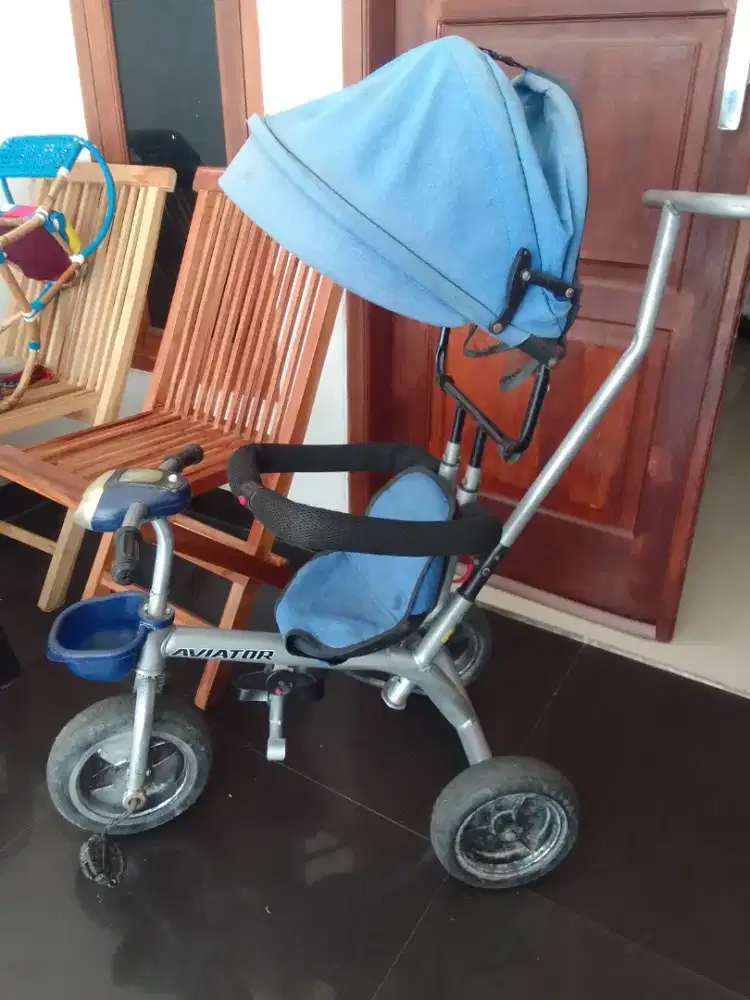 Sepeda anak dorong roda 3