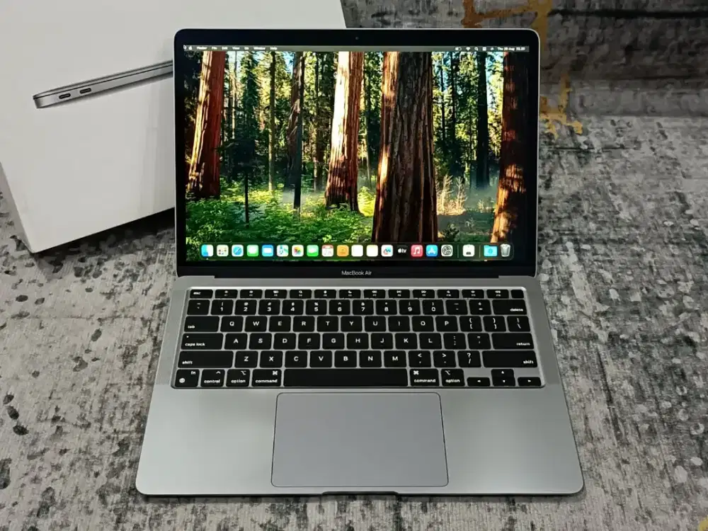 MacBook Air M1 2020 13 Retina 8GB 256GB Gray Fulset iBox Like New