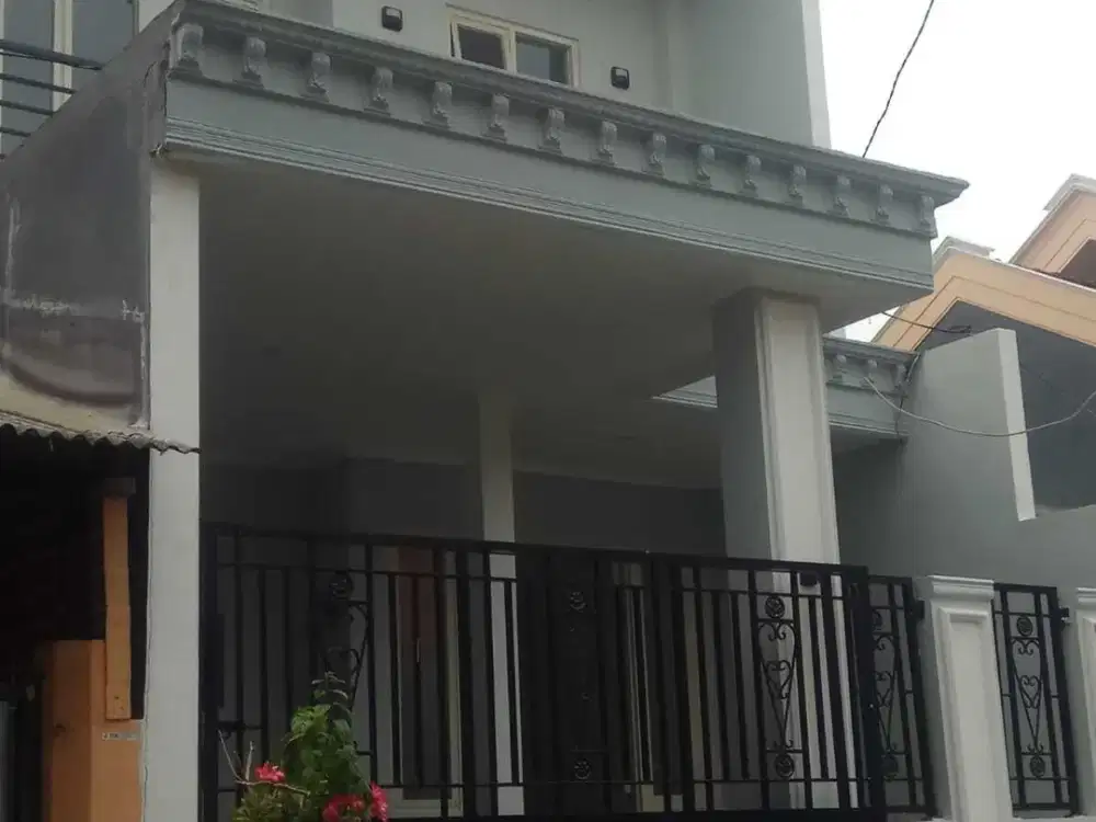 RUNGKUT MENANGGAL BARU GRESS DUA LANTAI TERMURAH