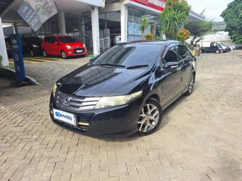 LOW DP Honda City 1.5 E Bensin-AT 2010 TBC