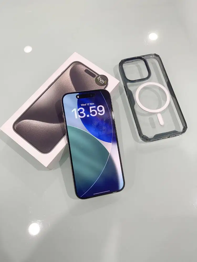 Iphone 15 pro 256 GB second bekas