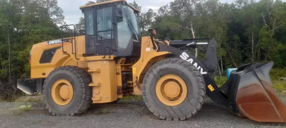 Sany Wheel Loader SW 955K1Tahun 2024, kondisi bagus, Nego sampai deal!