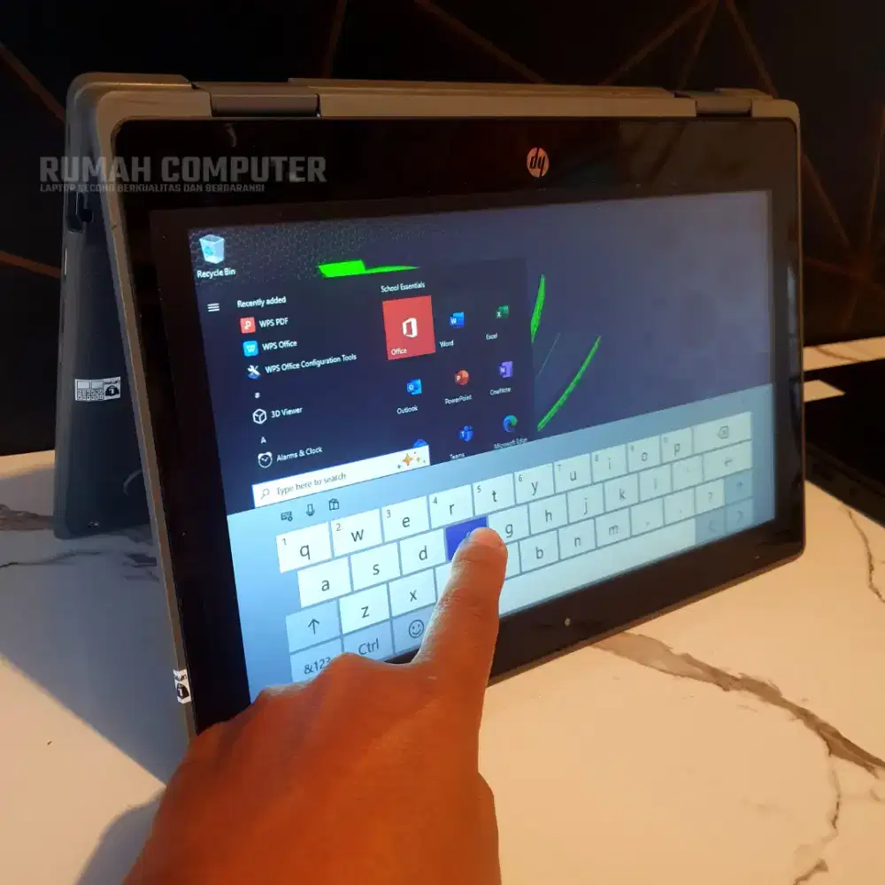 LAPTOP TABLET HP X360