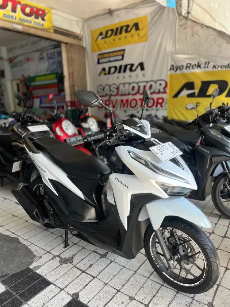 VARIO 125 2020 SAS JL BARATA JAYA 19 NO 5