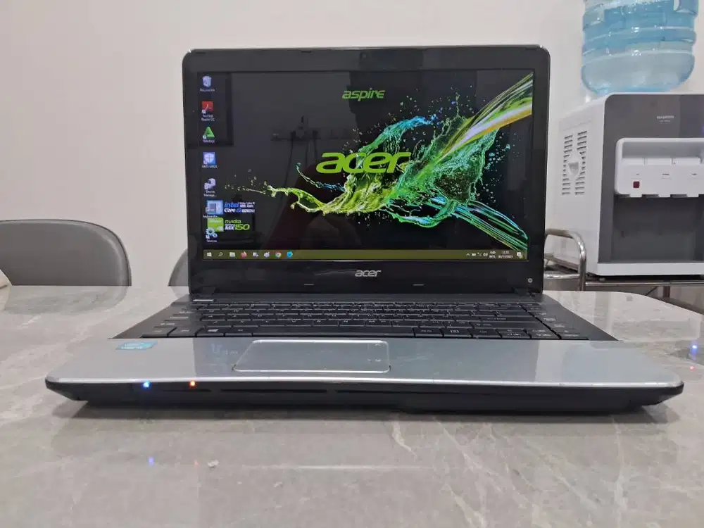 ACER i3 2.3GHz 8GB W10 ORI Laptop 14in Mulus Garansi Toko Fisik