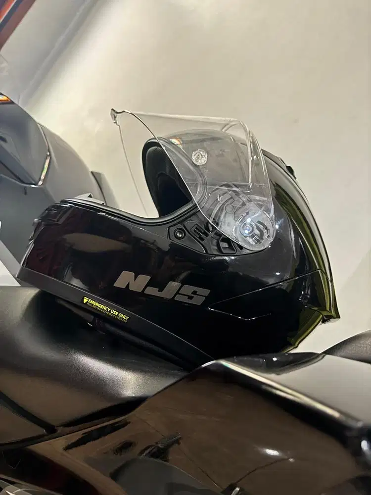 Dijual Helm NJS ZX-1R