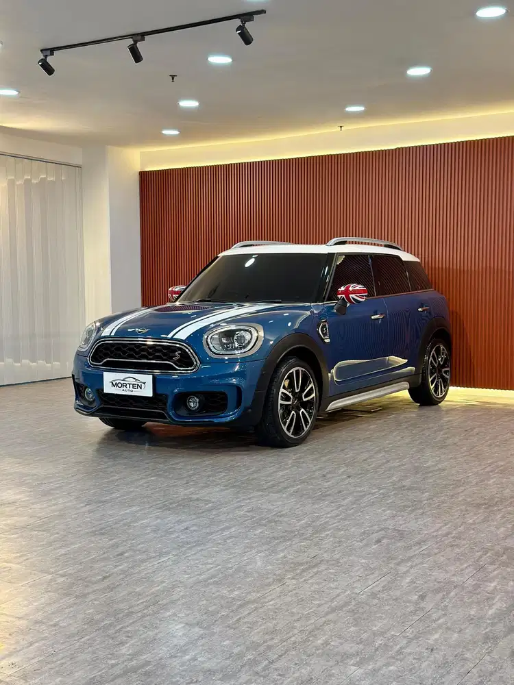 Mini Cooper S Countryman JCW 2021