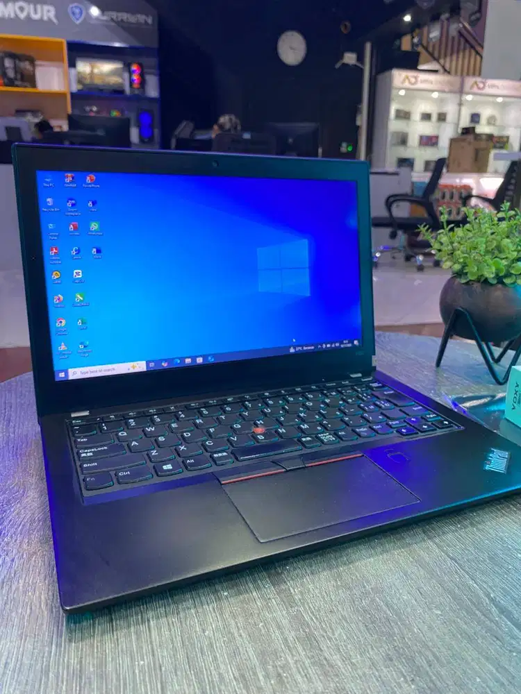 Laptop Murah  Mulus x280 Core i5 gen 8
