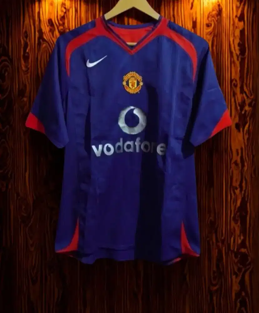 Jersey Retro Manchester United Away 2005/2006 Original