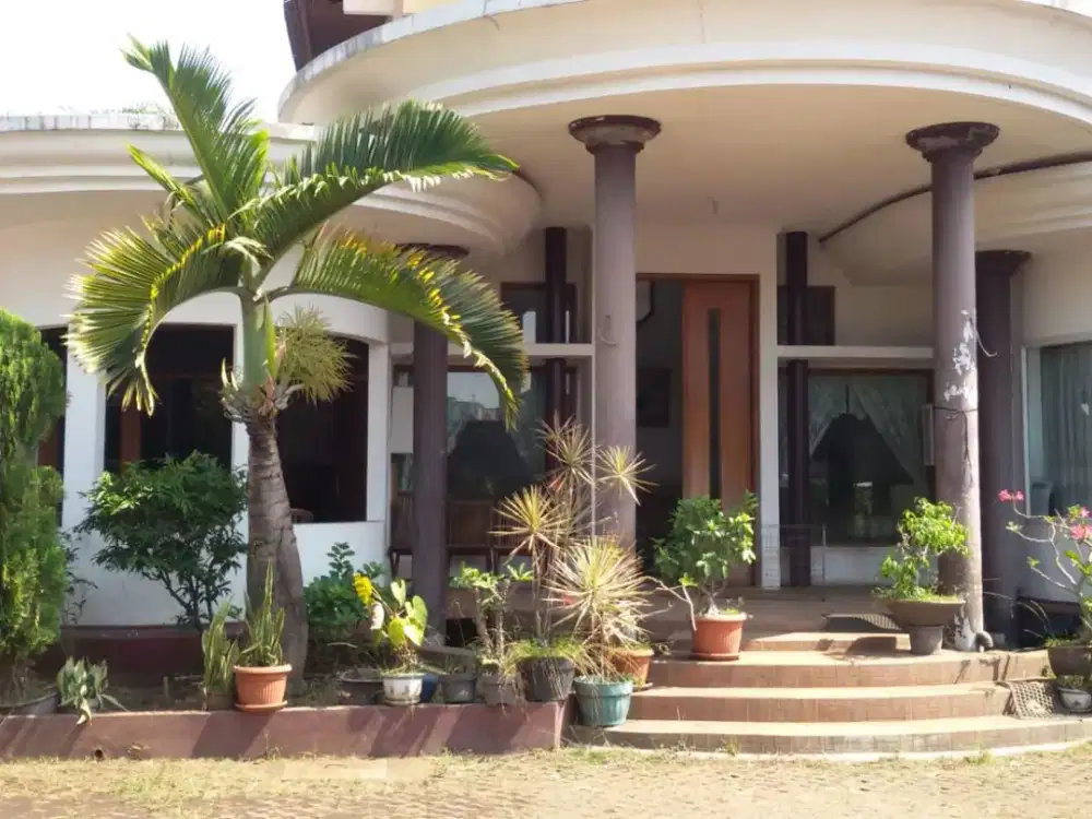 Termurah! Rumah dan Ruang Usaha di Buah Batu Bandung