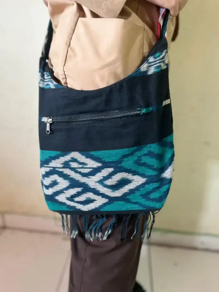 Semua Kebutuhan di Satu Tas: Praktis dan Fungsional